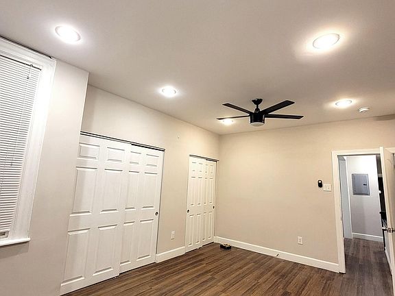 2nd image of 5815 Catharine St Floor 2