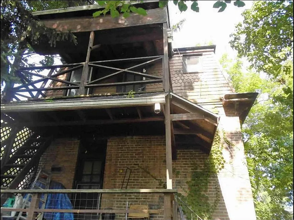 Rear porches