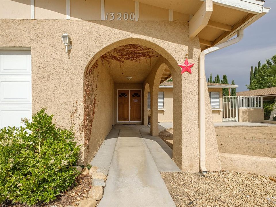 1st image of 13200 Palos Grande Dr