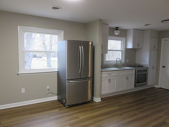 5th image of 7390 General Dr