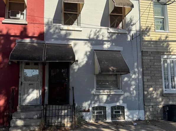 5231 Wakefield St, Philadelphia, PA 19144