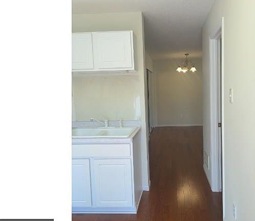 5th image of 2025 Gresham Ave N