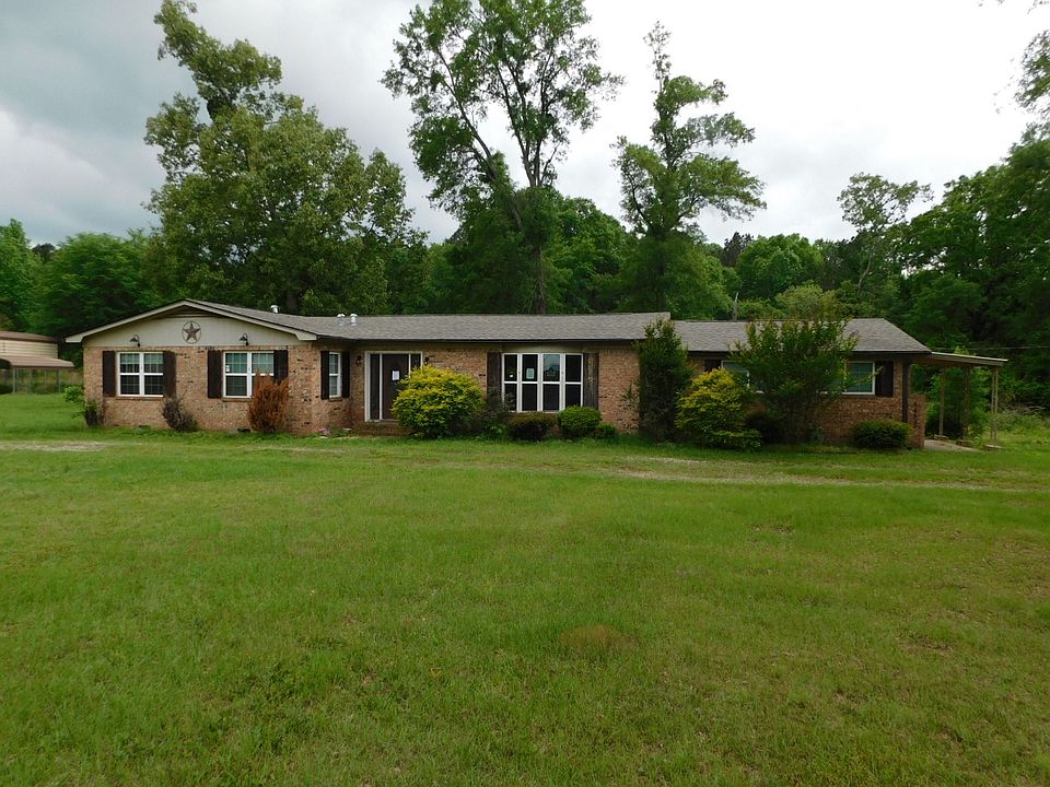 1st image of 4453 East St
