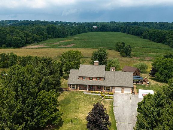 3rd image of 38 Hoffman Rd