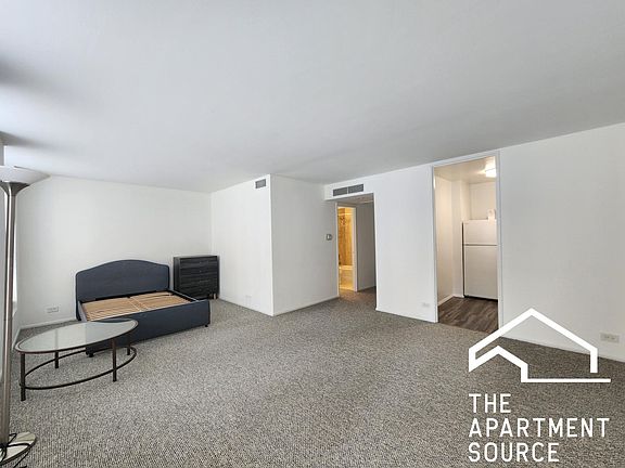 2nd image of 260 E Chestnut St APT 803
