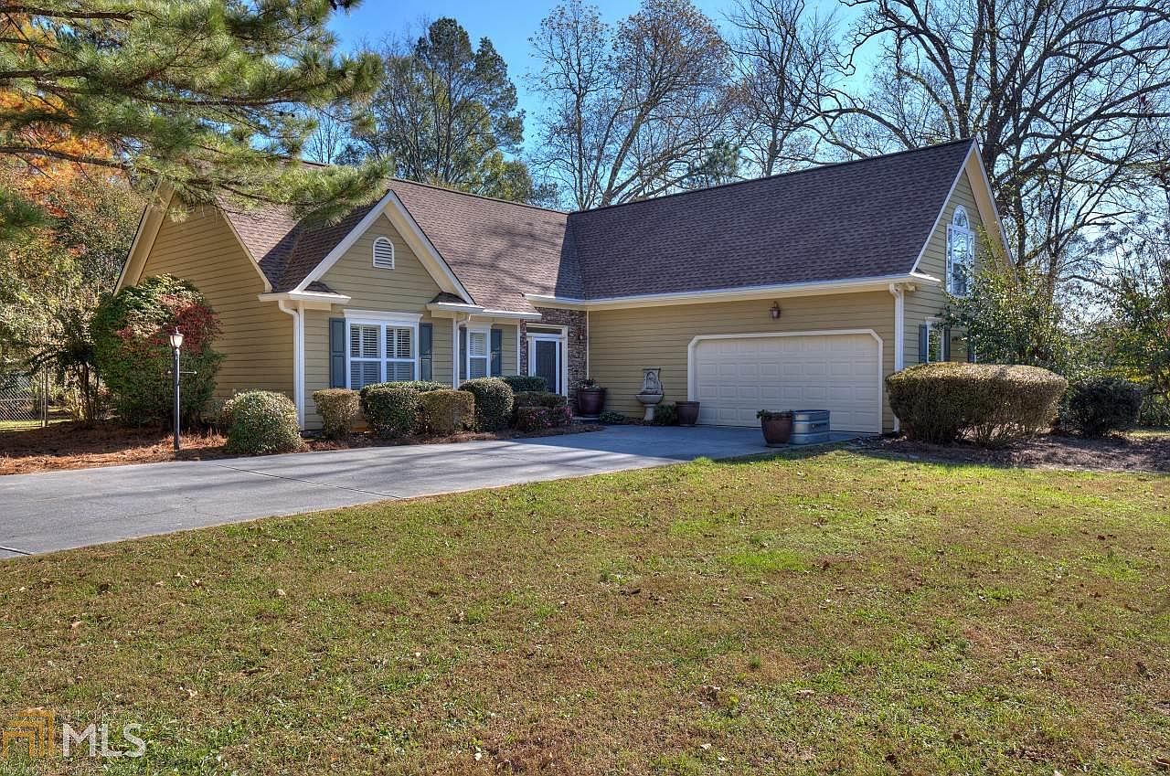 380 Richards Rd White Ga Zillow