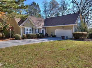 380 Richards Rd, White, GA 30184