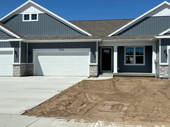 15735 Hawley Dr #32, Grand Haven, MI 49417