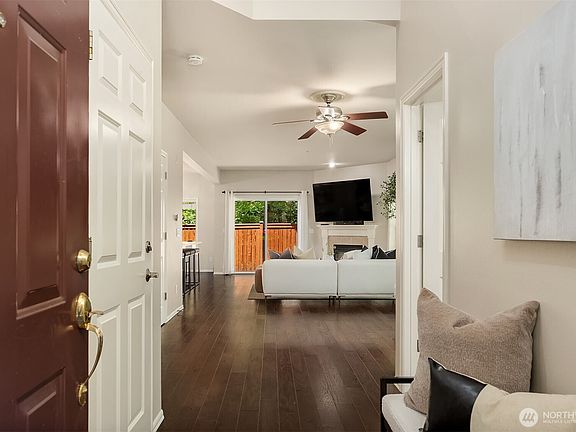 2nd image of 12311 NE 92nd Street #1
