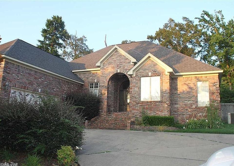 1st image of 6818 Worth Ave E