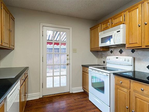 4th image of 3905 Capricorn Ct
