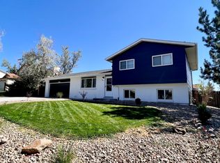 2096 S Salida St, Aurora, CO 80013