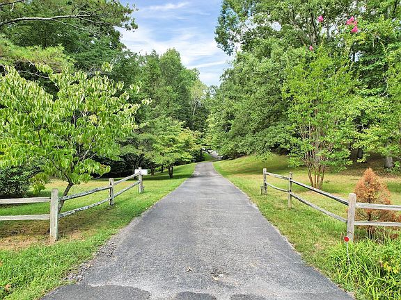 5th image of 4705 Wilson Dr NW