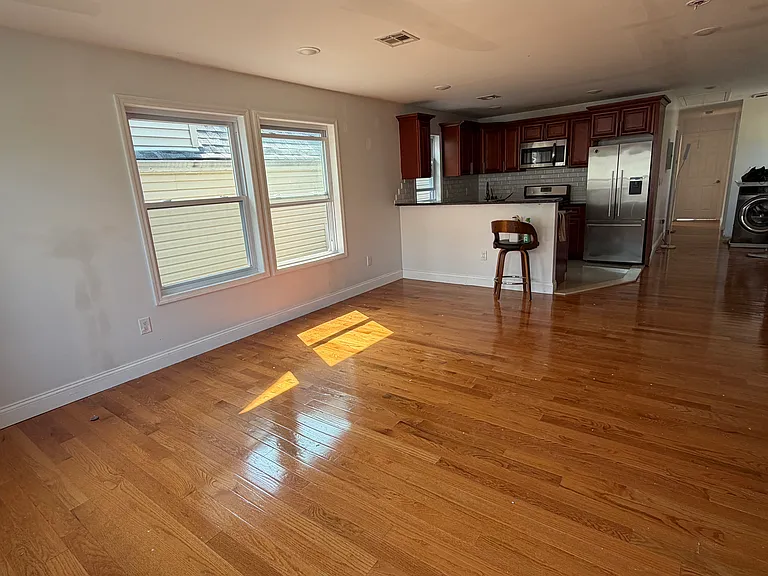 95 Ellis Ave #2 — Photo 3