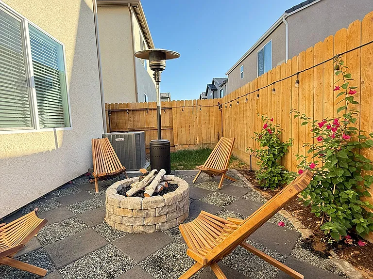 299 S Talus Way — Photo 12