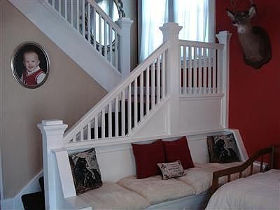 4th image of 1004 Bellaire Ave