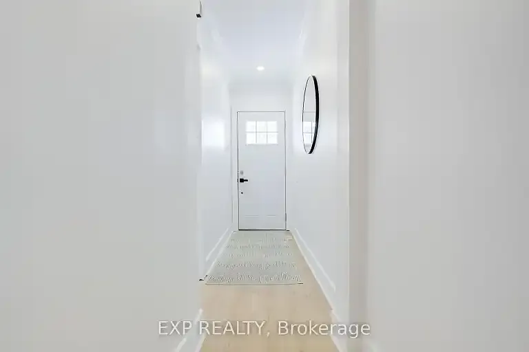 146 Hanson St #1A — Photo 1