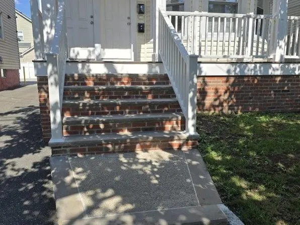 125 Dalton St, Roselle Park, NJ 07204
