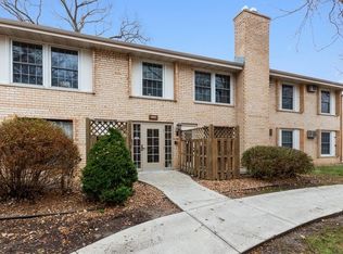4624 Cedar Lake Rd #1, Saint Louis Park, MN 55416