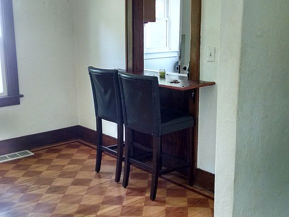 5th image of 1529 Mississippi Ave
