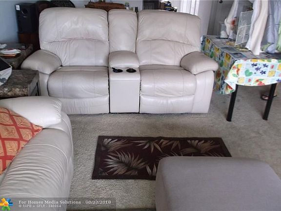 5th image of 9460 Sunrise Lakes Blvd APT 303