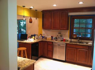 2 Craftwood Dr, Spring Valley, NY 10977