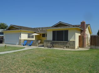672 Wood Ln, Lemoore, CA 93245