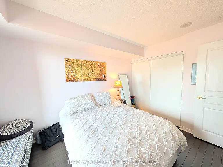 55 Harrison Garden Blvd #1206 — Photo 12