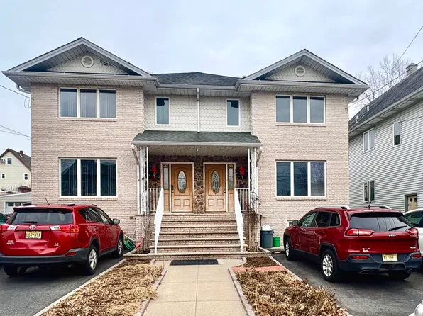 32 Orchard St #B, Garfield, NJ 07026