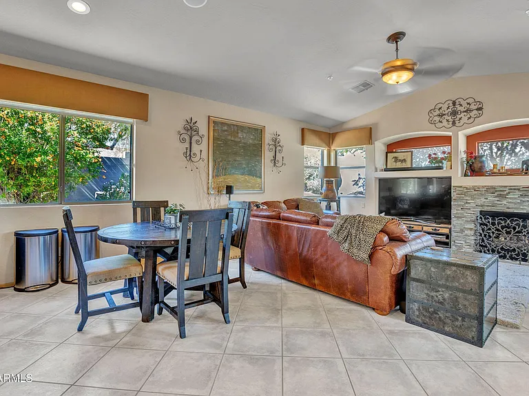 10655 E Acacia Dr — Photo 23