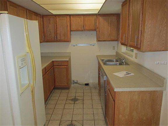 4th image of 123 Tampico Ln
