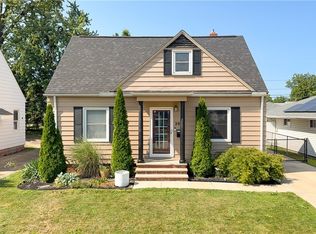 356 E 329th St, Eastlake, OH 44095