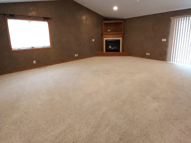 459 Jefferson St — Photo 7