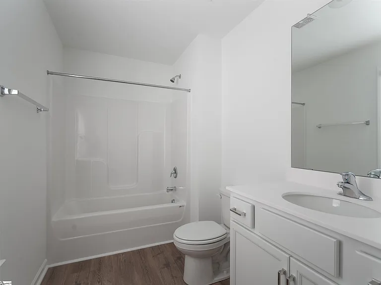 30 Thorne St — Photo 8