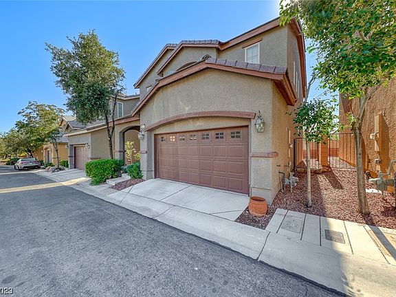 2nd image of 10457 Poplar Park Ave