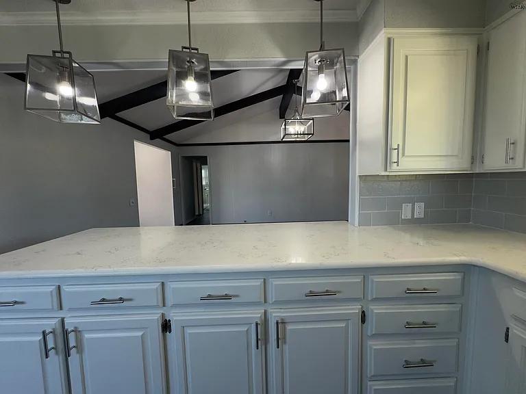 1 Surrey Cir — Photo 10