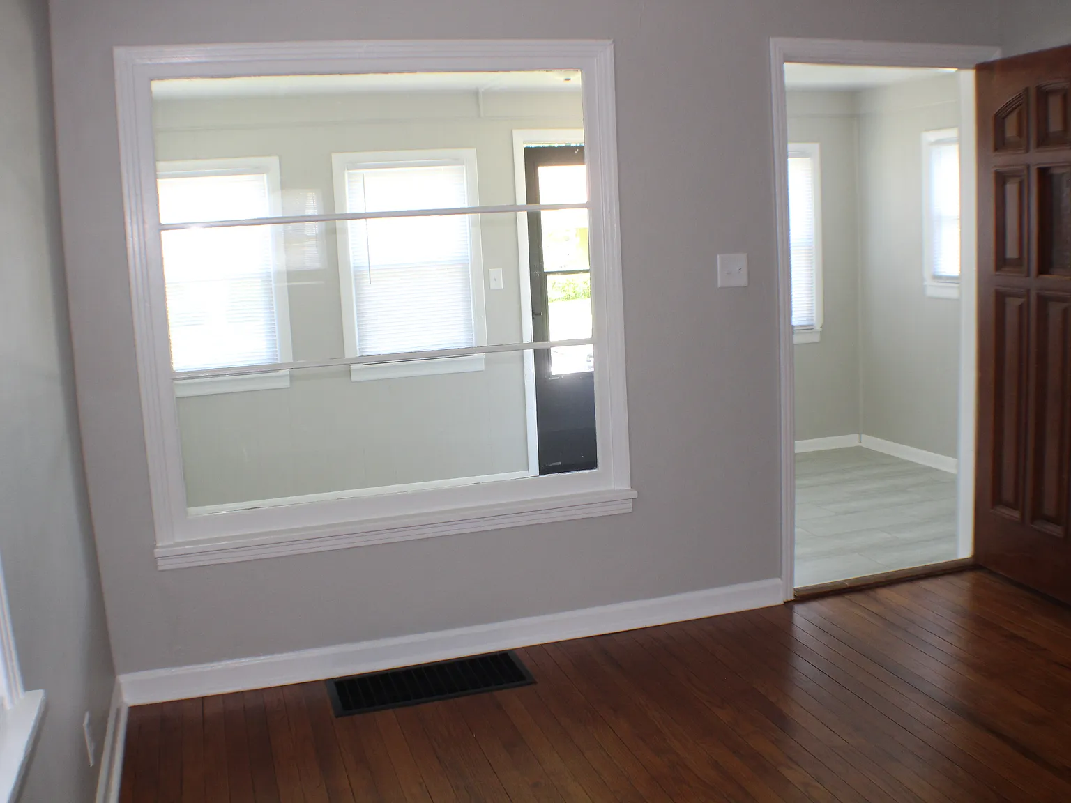 2 bed, 784 sqft, $1,395 — Photo 4