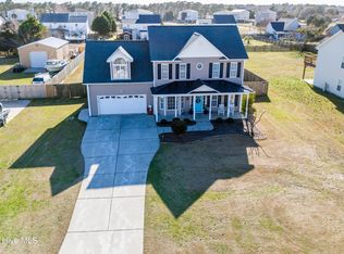 278 Lewis Road, Hampstead, NC 28443