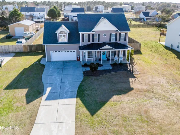 278 Lewis Road, Hampstead, NC 28443