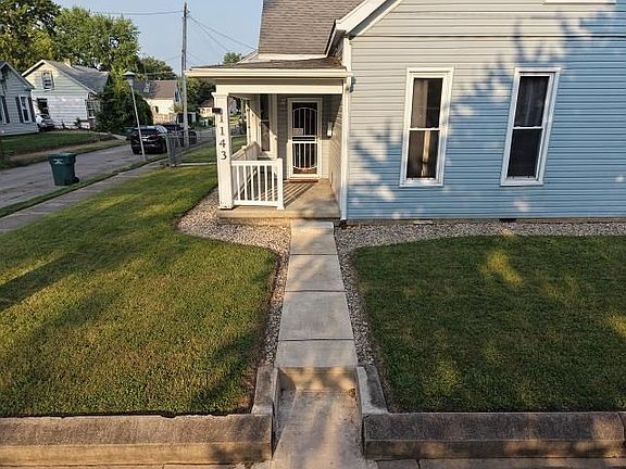 2nd image of 1143 Hunt St
