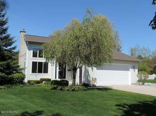 3629 Courtland Dr, Muskegon, MI 49441