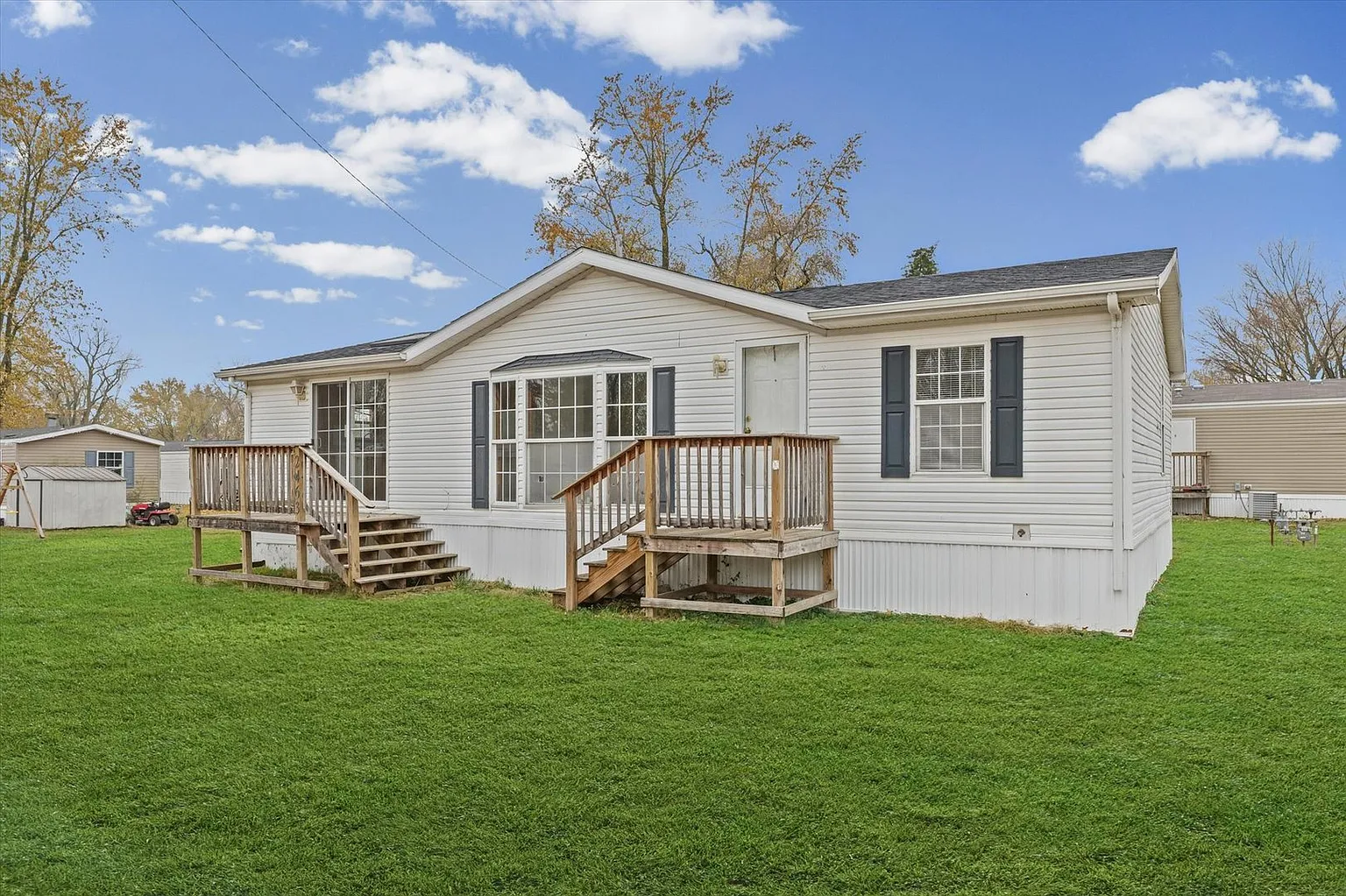 2463 Steele Ct photo 1