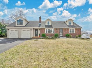 5 Brook Rd, Enfield, CT 06082