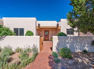 9 Calle Cabito, Santa Fe, NM 87508