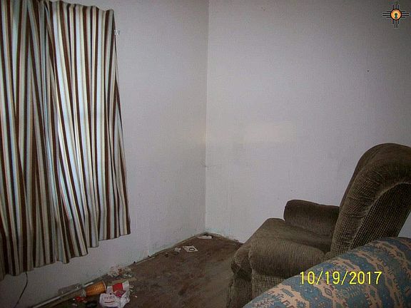 3rd image of 1525 S Avenue B