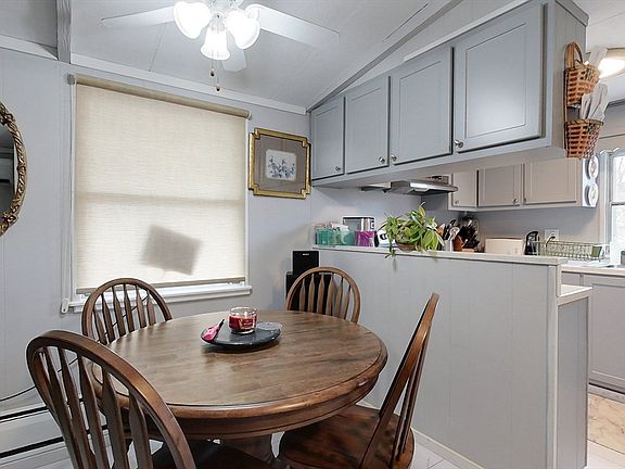 5th image of 239 Ayer Rd #60