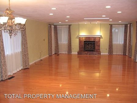 2nd image of 5536 Fern Dr