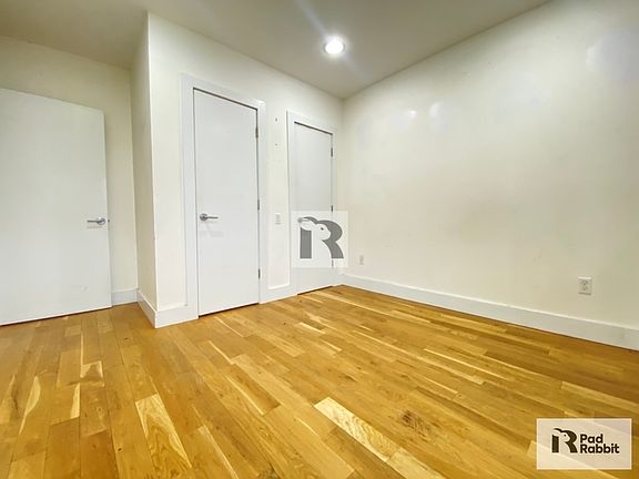 5th image of 126 Boerum St