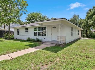 2300 Cindy Ln, Bryan, TX 77801