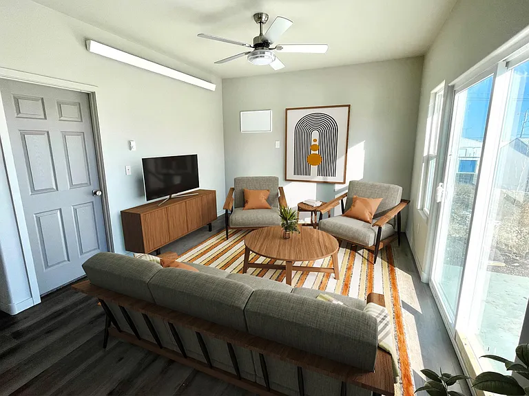 2614 Hennessy Dr #2 — Photo 3